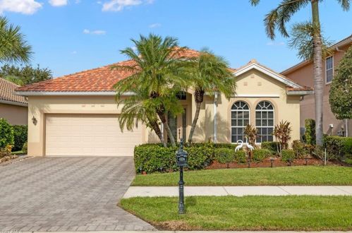 15865 Delaplata Ln, Naples, FL 34110-2806