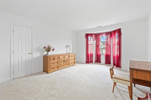 204 Roosevelt Dr, Poughquag NY  12570-5244 exterior