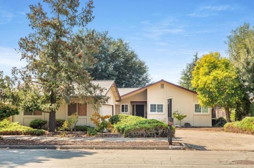 16809 Gallop Dr, Morgan Hill, CA 95037-3909