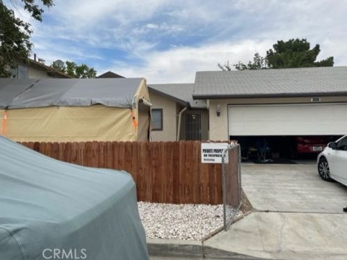 1841 Horizon Ln, Lancaster, CA 93535-5738
