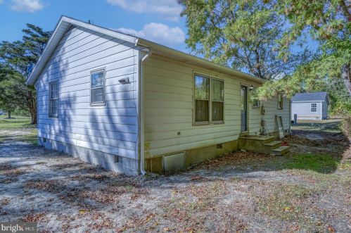 32437 Blackwater Rd, Frankford DE  19945-2939 exterior