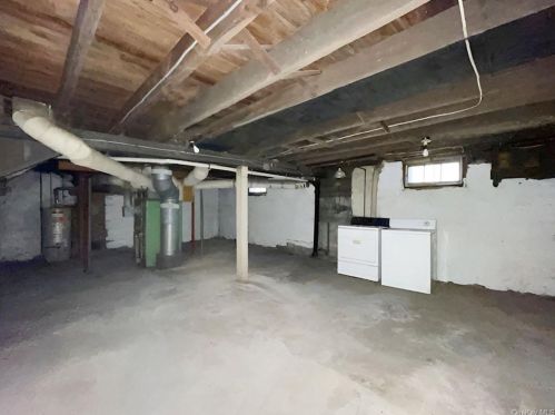 79 Main St, Port Jervis NY  12771-2111 exterior