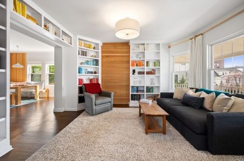 322 Sixth Ave, New Rochelle NY  10803-1605 exterior