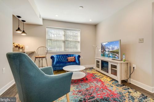 2900 Pomeroy Rd, Washington, DC 20020-5955
