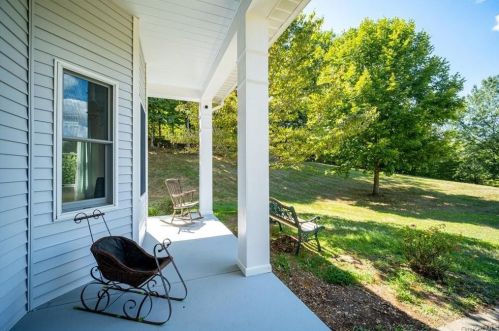 270 Prosperous Valley Rd, Middletown NY  10940-8707 exterior