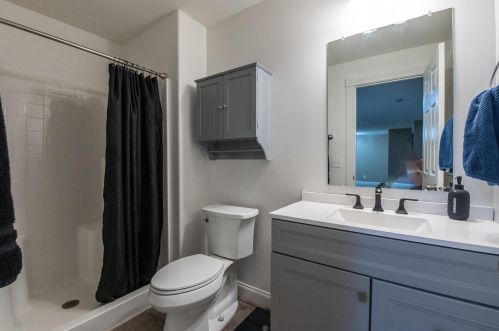 4500 Orangeberry Dr, Darbydale OH  43123-7924 exterior