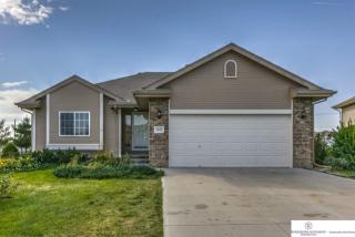 2307 Aberdeen Dr, Omaha, NE 68133-4419