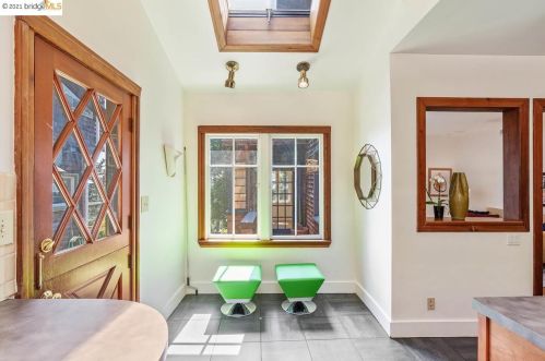 66 Panoramic Way, Berkeley CA 94704-2540 exterior