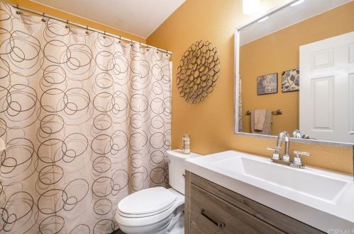 656 Rancho Santiago, Orange CA  92869-1951 exterior