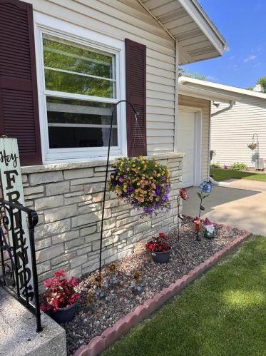 633 Grove St, Fond Du Lac, WI 54935-4701