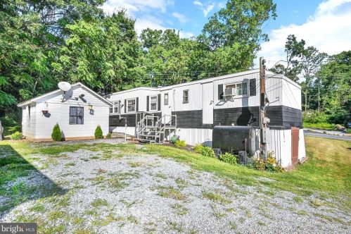 235 Cragmoor Rd, York Haven PA  17370-9055 exterior