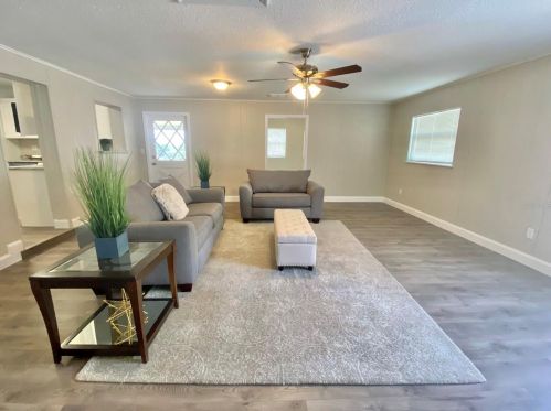 1512 Avenue C, Winter Haven FL  33881-4430 exterior