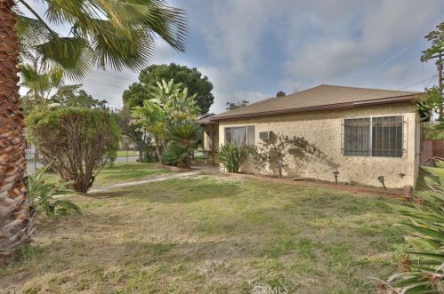 8603 Railton St, Pico Rivera, CA 90660-2342