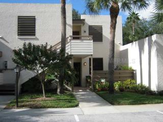 141 Pineneedle Dr, Bradenton, FL 34210-4618