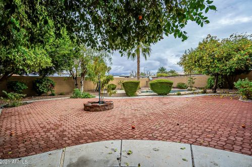 5330 Angela Dr, Scottsdale AZ 85254-6409 exterior