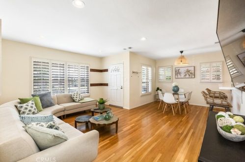 3132 Heather Rd, Long Beach CA  90808-2519 exterior