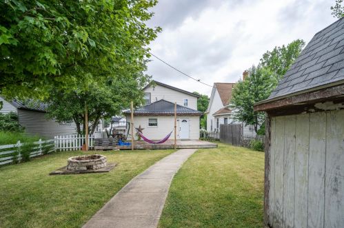 737 Leesburg Ave, Washington Ch OH  43160-1251 exterior