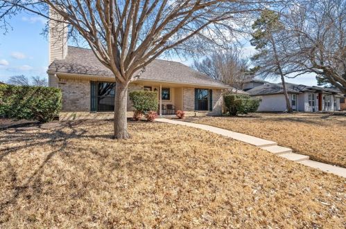 1917 Maxwell Dr, Lewisville TX  75077-7520 exterior