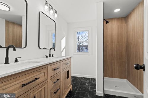 257 Mercer Ave, Gloucester NJ  08031-1614 exterior