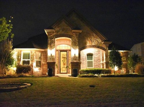 405 Meandering Crk Dr, Argyle TX  76226-2288 exterior