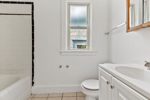 2358 Holton St, Milwaukee WI  53212-3356 exterior