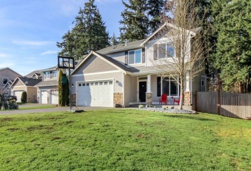 19102 76th Avenue Ct, Puyallup, WA 98375-6914