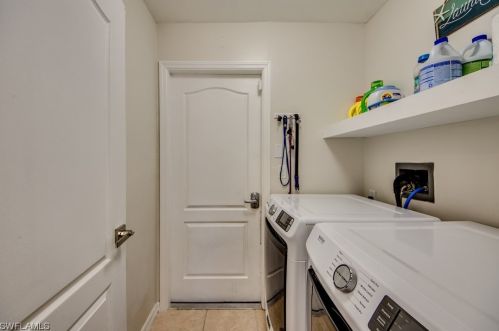 2505 20th Ave, Cape Coral FL  33904-3226 exterior