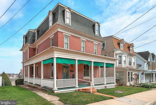 117 Main St, Red Lion, PA 17356-1708