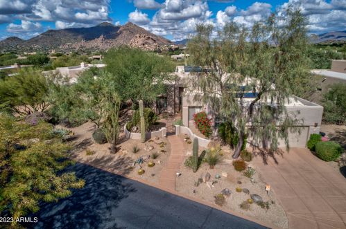 7482 High Point Dr, Scottsdale, AZ 85266-1244