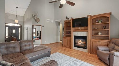23441 735th Ave, Dassel, MN 55325-3410
