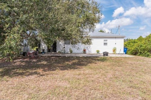 4011 25 St, Lehigh Acres FL  33976-3807 exterior