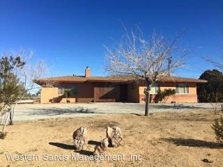 7451 Alaba Ave, Yucca Valley CA  92284-6127 exterior