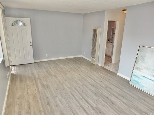 1123 Ohio Ave, Long Beach, CA 90804-3641