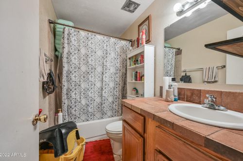 6621 Pasadena Ave, Glendale AZ  85301-7226 exterior