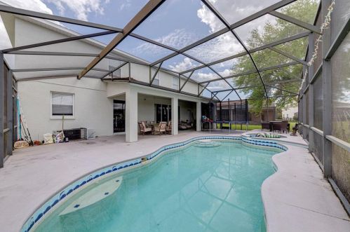 2518 Chapala Dr, Kissimmee FL  34746-3445 exterior