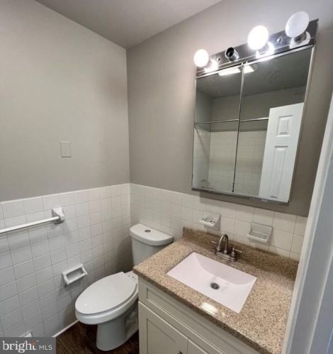 260 Carlyn Ct, Downingtown PA  19335-4204 exterior