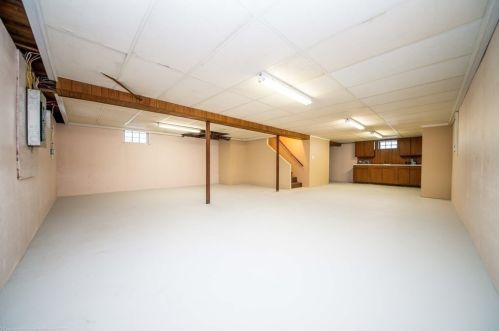 156 Cornell St, New Bedford MA  02740-1714 exterior