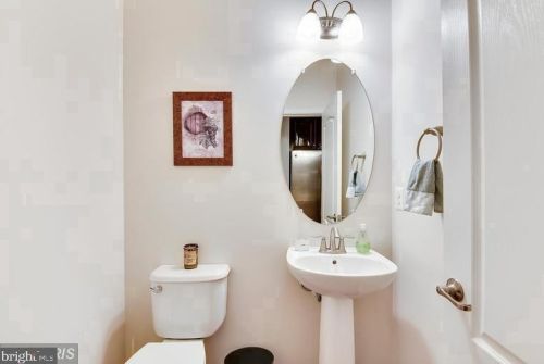 4772 Dane Ridge Cir, Woodbridge VA  22193 exterior