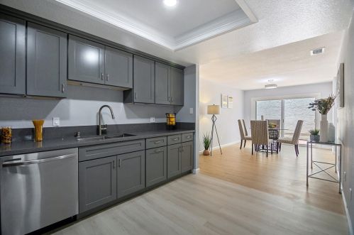 550 Lanfair Cir, San Jose, CA 95136-2064