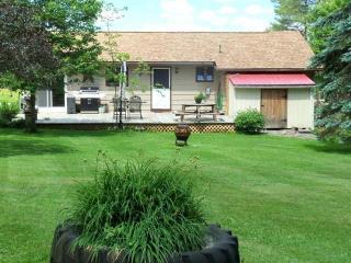 131 Crow Hill Rd, West Laurens, NY 13796-2107