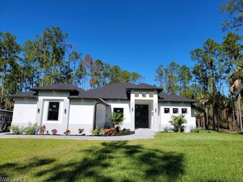 3367 10th Ave, Naples, FL 34117-0051
