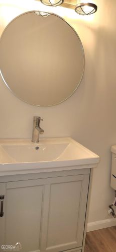 1073 Mainstreet Valley Dr, Stone Mountain GA  30088-2728 exterior