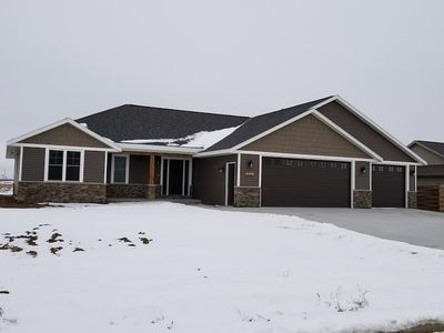 304 Butterfield Ct, Kaukauna, WI 54180-1264