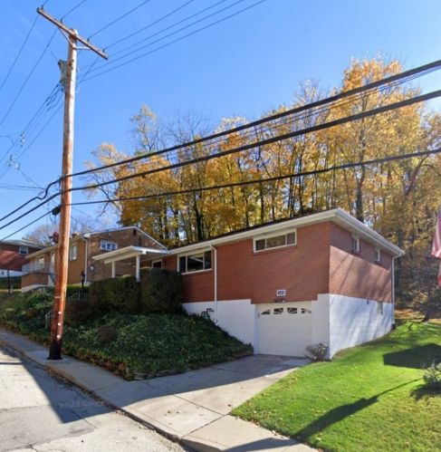 3418 Steele St, Mckeesport, PA 15132-5511