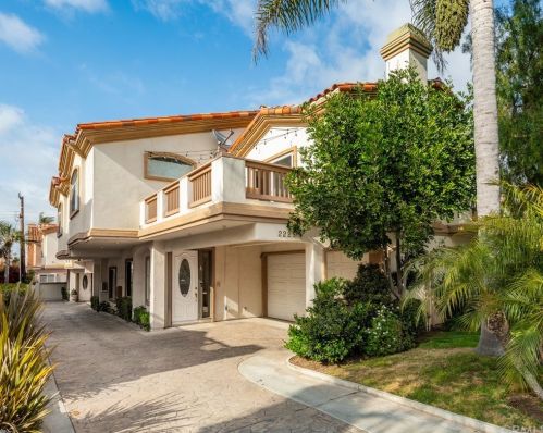 2225 Mathews Ave, Redondo Beach, CA 90278-3159