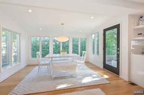 159 Forest Rd, Ridgewood NJ  07452-1914 exterior