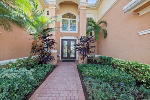 8680 Daystar Ridge Pt, Boynton Beach, FL 33473-7844