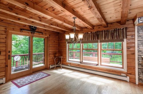 539 Cornwall Bridge Rd, West Woods CT  06069-2525 exterior