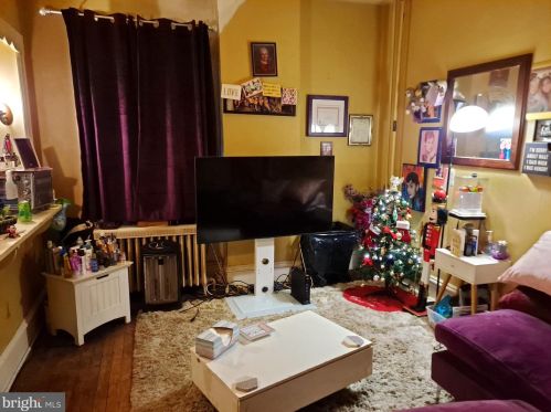 1339 Dekalb St, Norristown PA  19401-3403 exterior