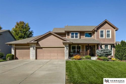 13710 18th St, Bellevue, NE 68123-3776